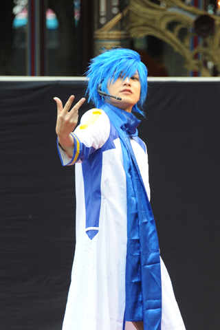 hth官方网页入口|赖雨濛《快乐大本营》柔软度爆表 彰显舞蹈功底(图3) hth官方网页入口